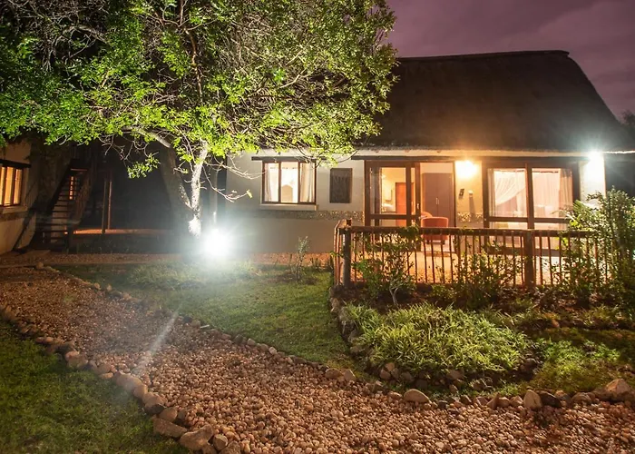 Leopard'S Lair Bush Lodge